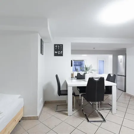 T&k - Messe - 2 - Garden Apartment Düsseldorf