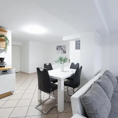 T&k - - 2 - Ground Floor