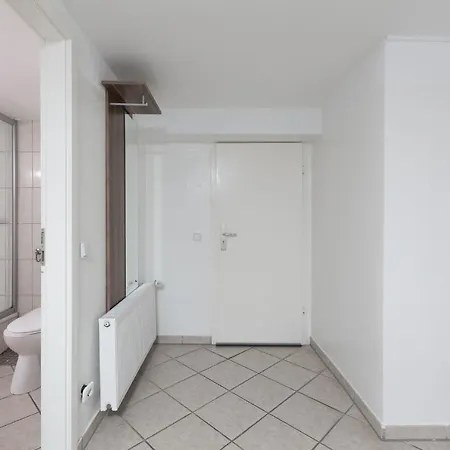 T&k - - 2 - Ground Floor Apartmán Düsseldorf